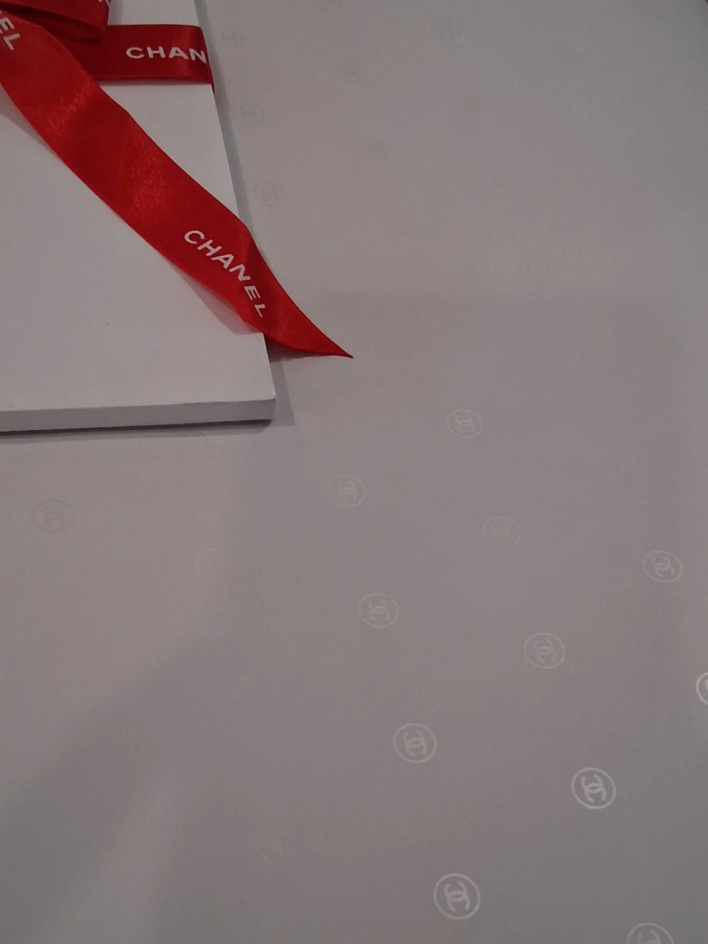 Chanel GWP Note Pad with Red Chanel Ribbon.Comes With Designer Fresher.